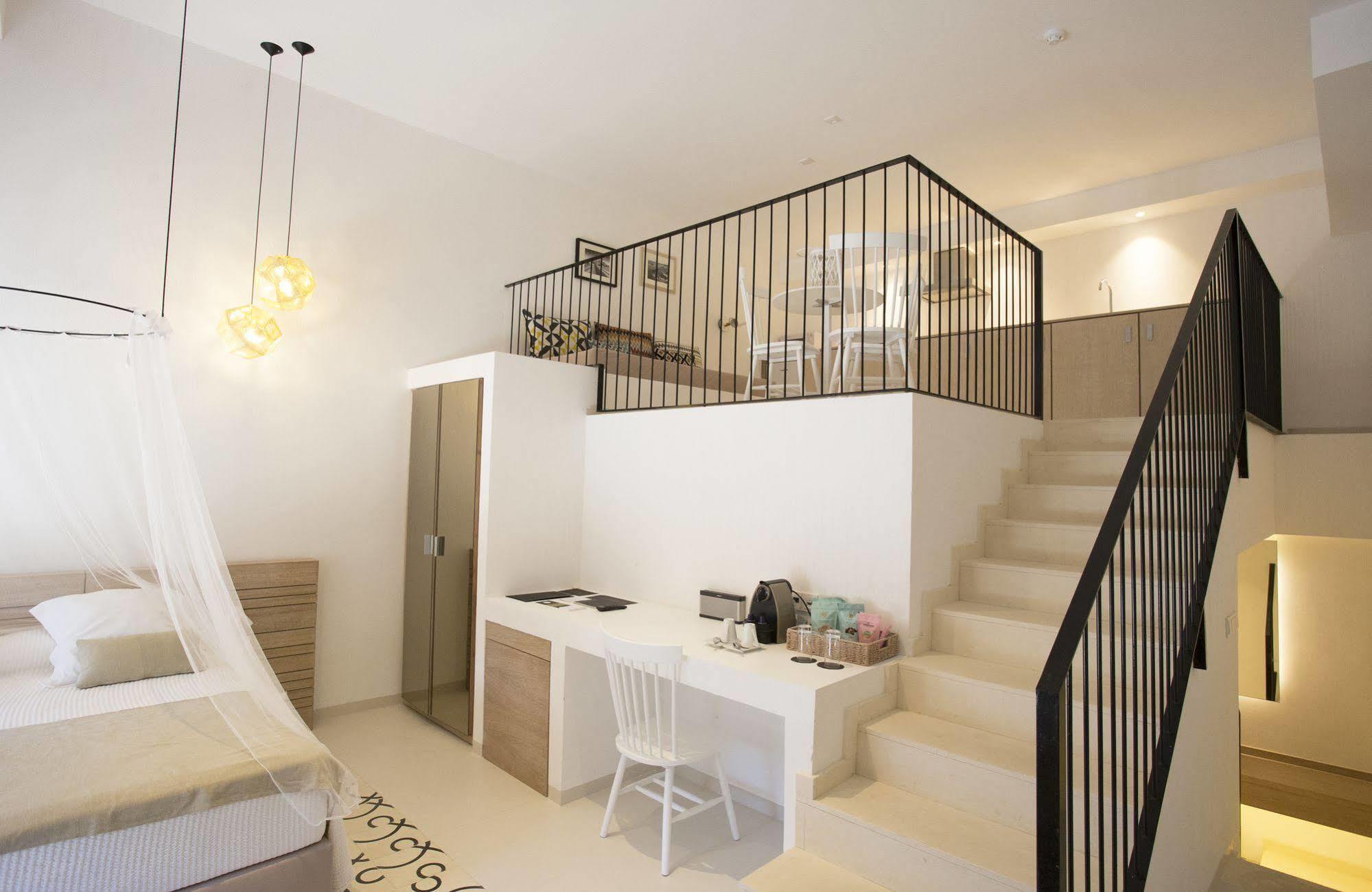 Gatzara Suites Santa Gertrudis Santa Gertrudis  エクステリア 写真